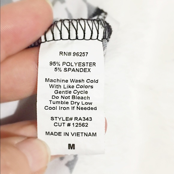 Black & White Geometric Designs Stretchy Top (NWT) - Picture 5 of 6